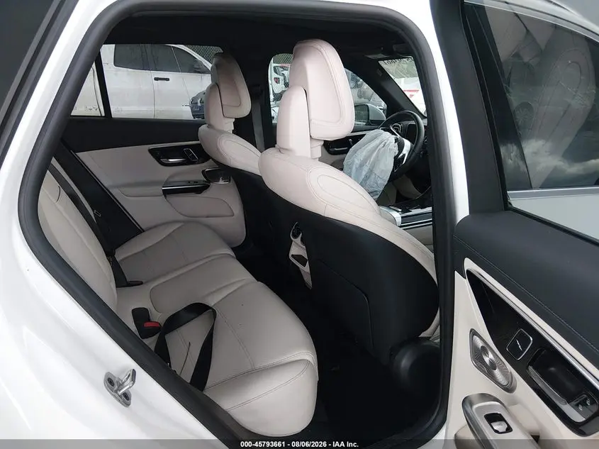 2024 MERCEDES-BENZ GLC 300 SUV