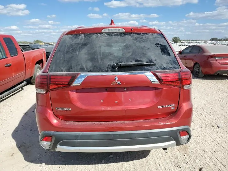 2018 MITSUBISHI OUTLANDER SE