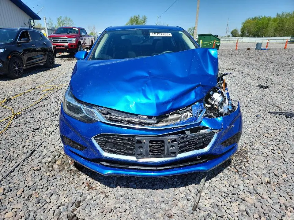 2017 CHEVROLET CRUZE LT  