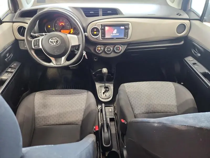 2014 TOYOTA YARIS 5-DOOR LE  