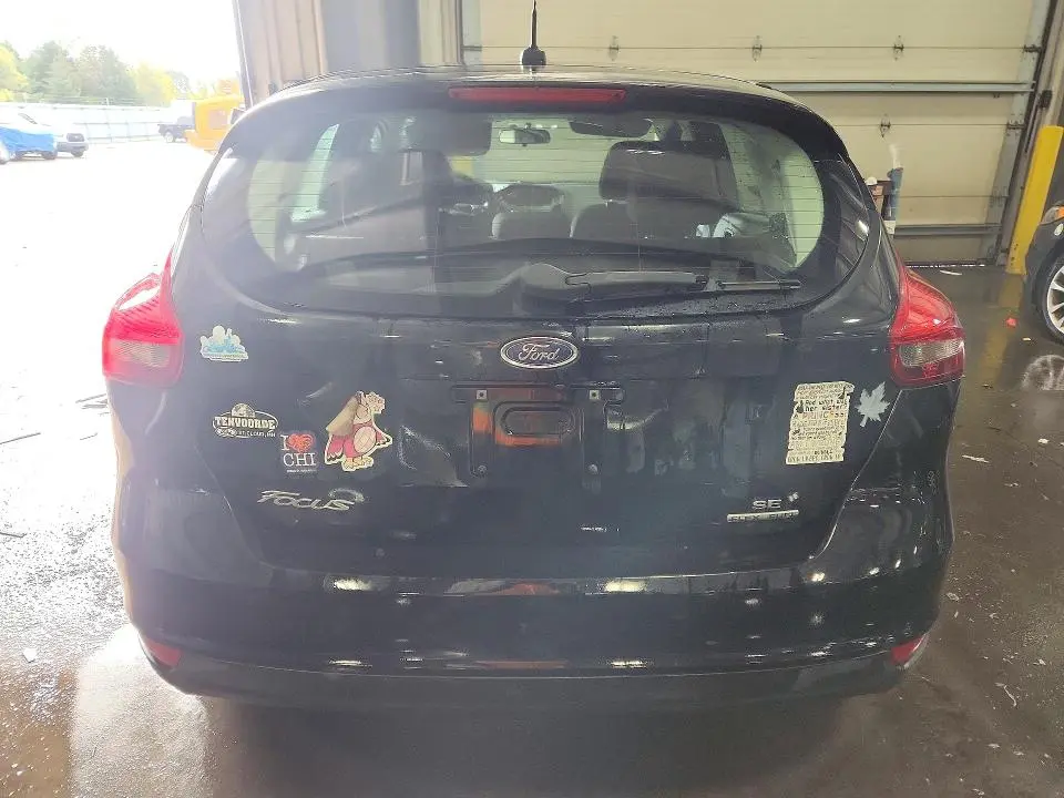 2016 FORD FOCUS SE  