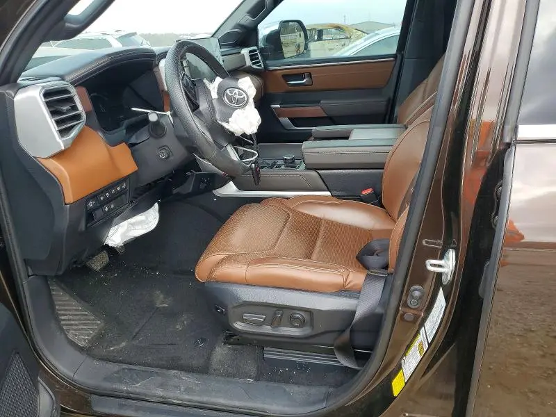 2023 TOYOTA TUNDRA CREWMAX PLATINUM  