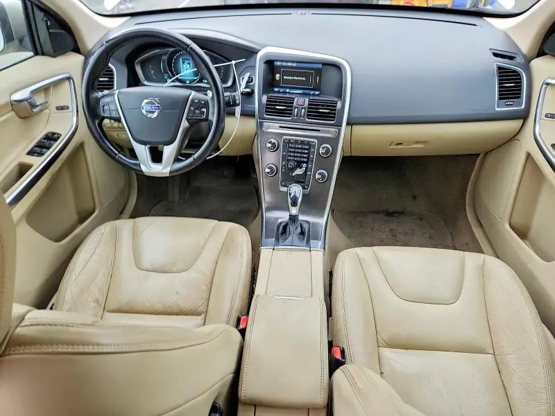 2014 VOLVO XC60 T6  