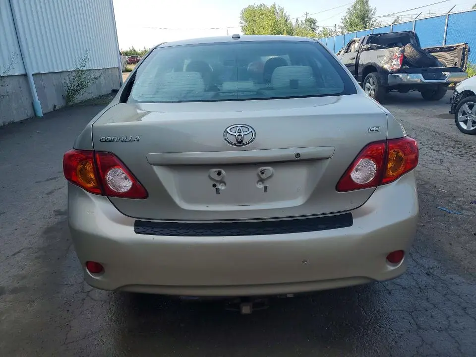 2010 TOYOTA COROLLA BASE  