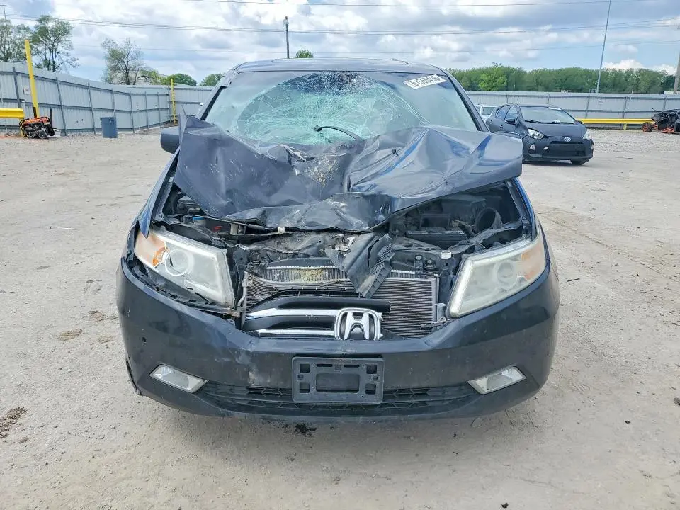 2011 HONDA ODYSSEY TOURING  