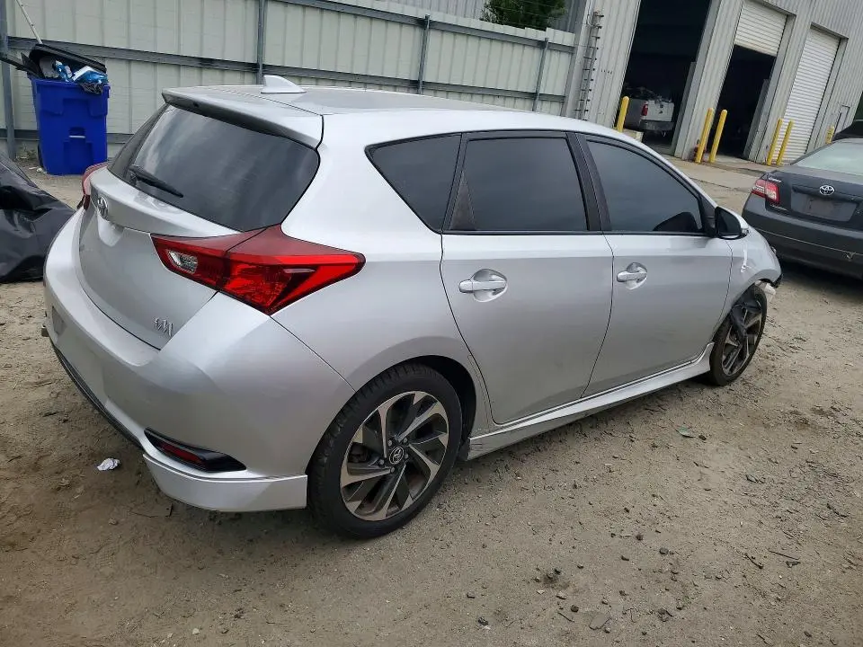 2018 TOYOTA COROLLA IM BASE  