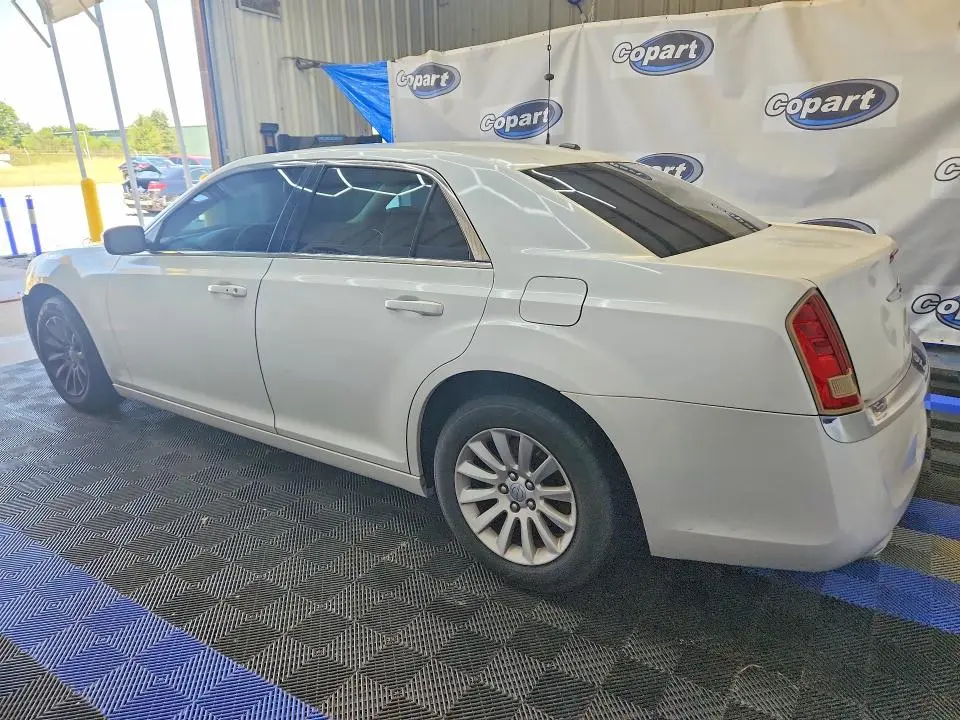 2012 CHRYSLER 300   
