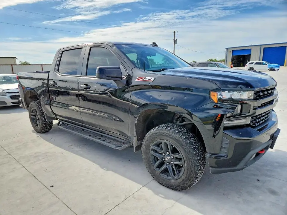 2020 CHEVROLET SILVERADO K1500 LT TRAIL BOSS  