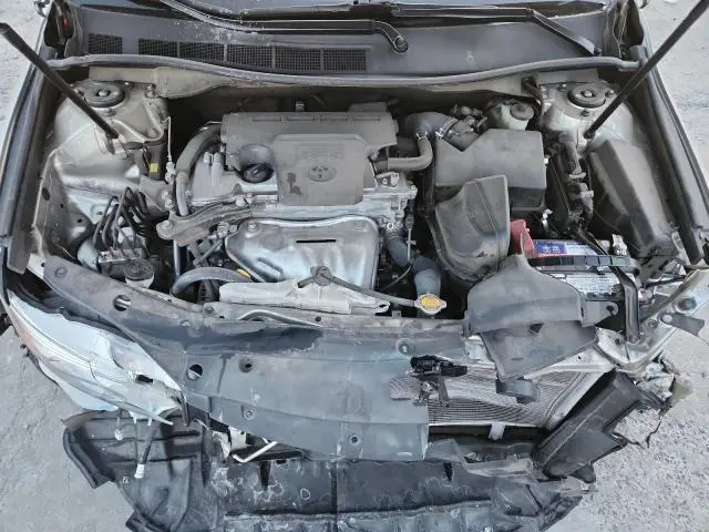 2015 TOYOTA CAMRY LE  