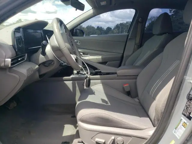 2022 HYUNDAI ELANTRA SEL  