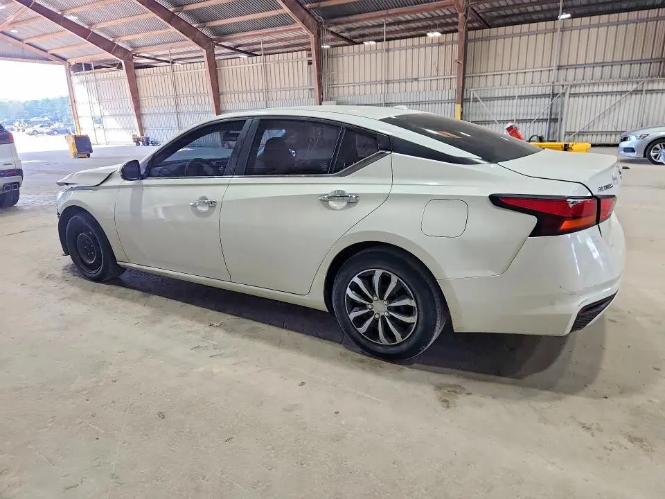 2020 NISSAN ALTIMA S  
