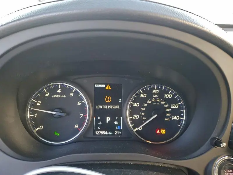 2017 MITSUBISHI OUTLANDER SE  