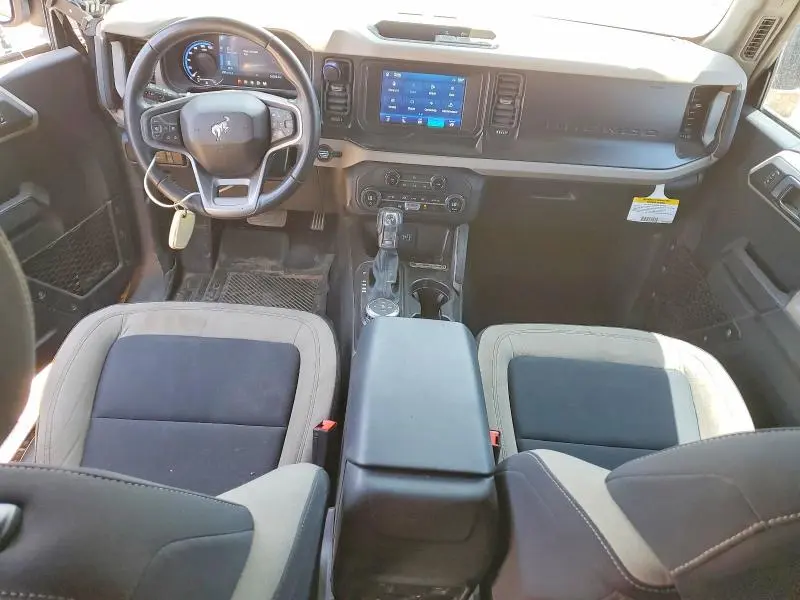 2023 FORD BRONCO BASE  