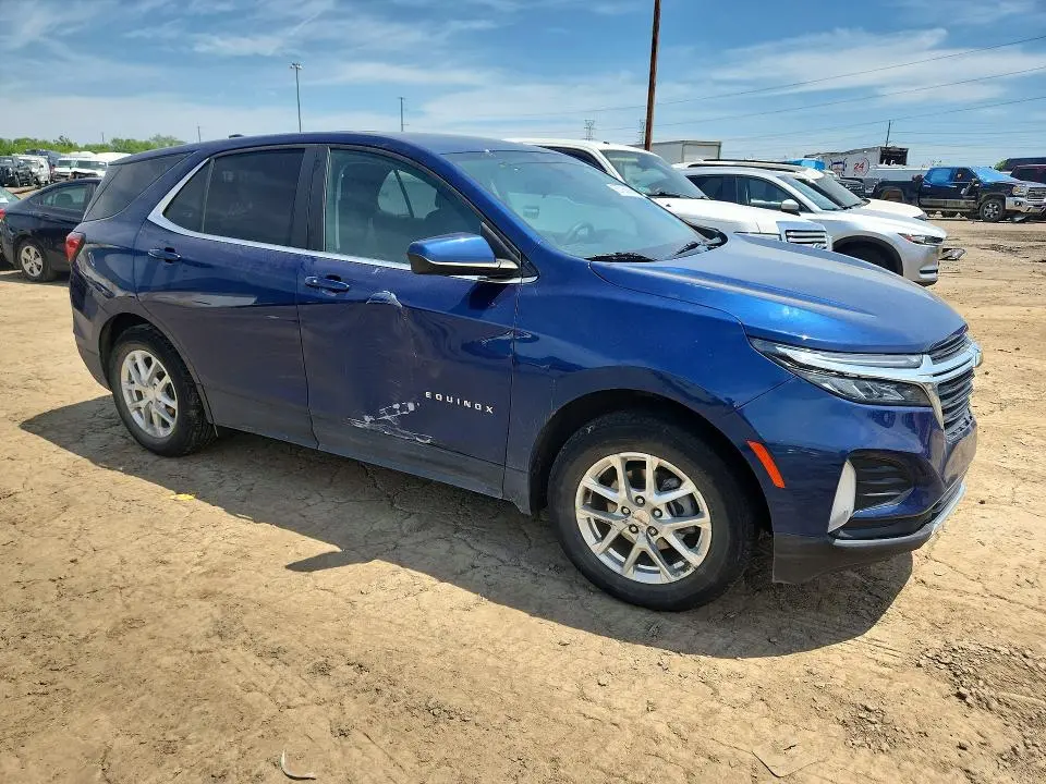 2022 CHEVROLET EQUINOX LT  