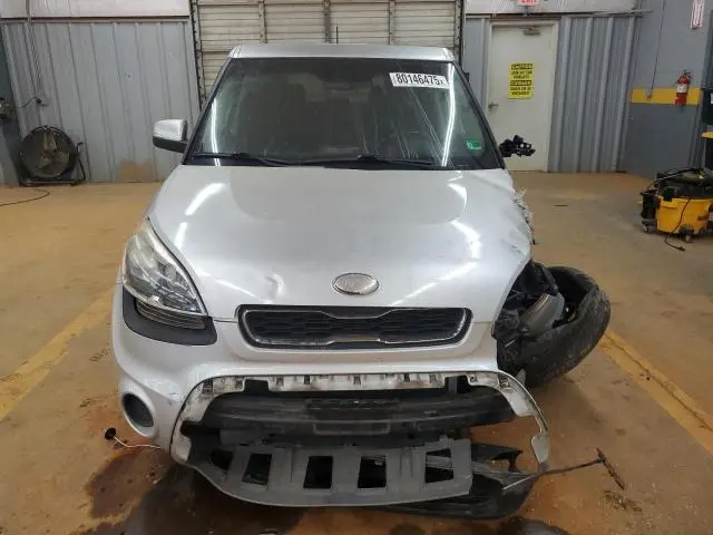 2013 KIA SOUL +