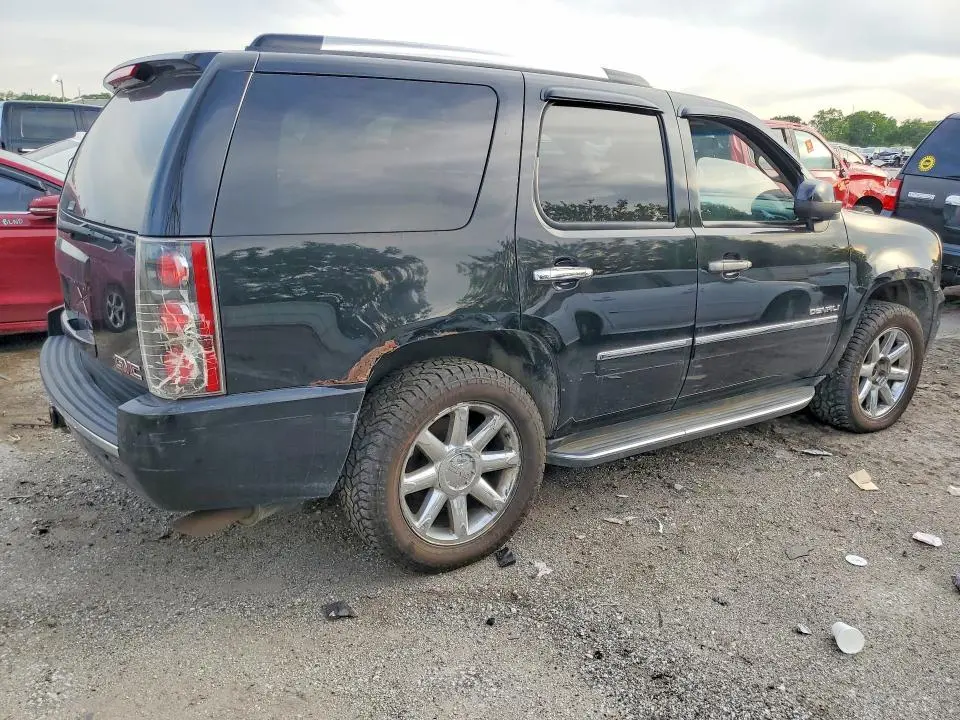 2012 GMC YUKON DENALI  