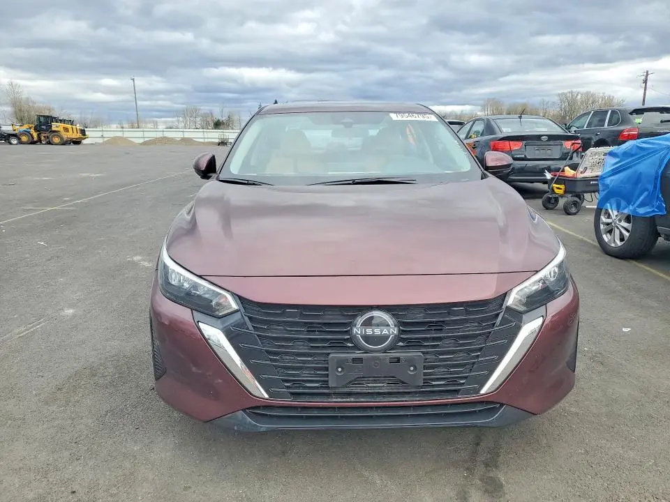 2025 NISSAN SENTRA SV  