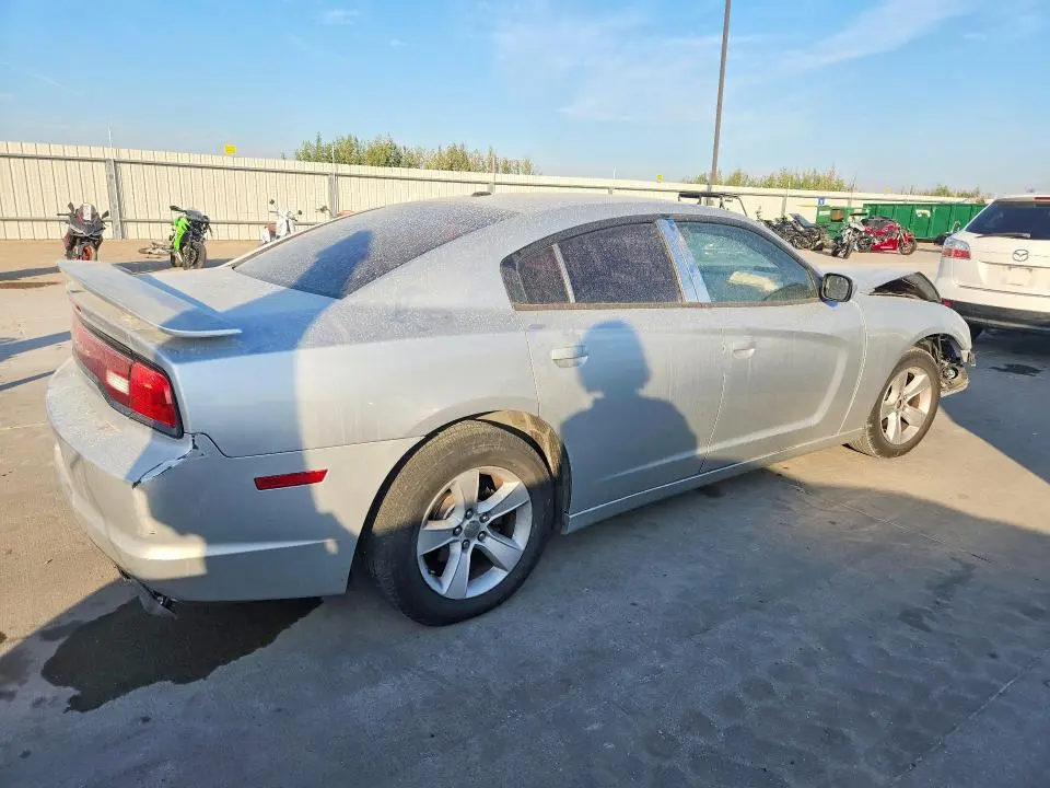 2011 DODGE CHARGER   