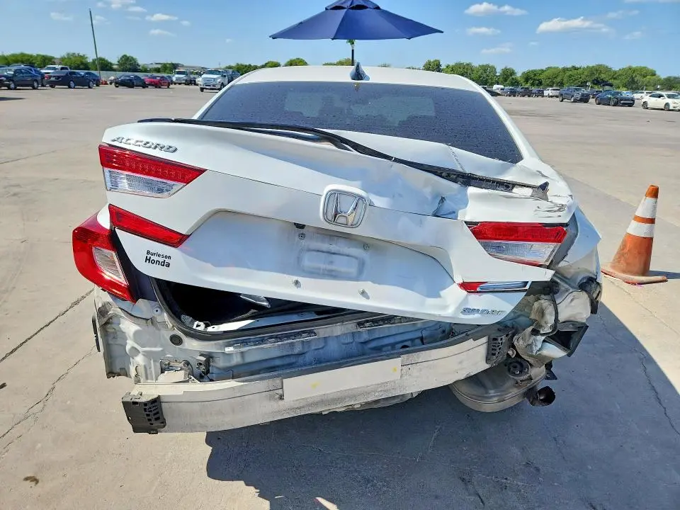 2022 HONDA ACCORD SPORT  