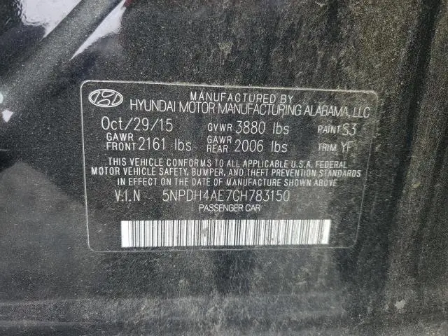 2016 HYUNDAI ELANTRA SE  