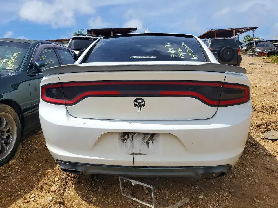 2016 DODGE CHARGER SXT  
