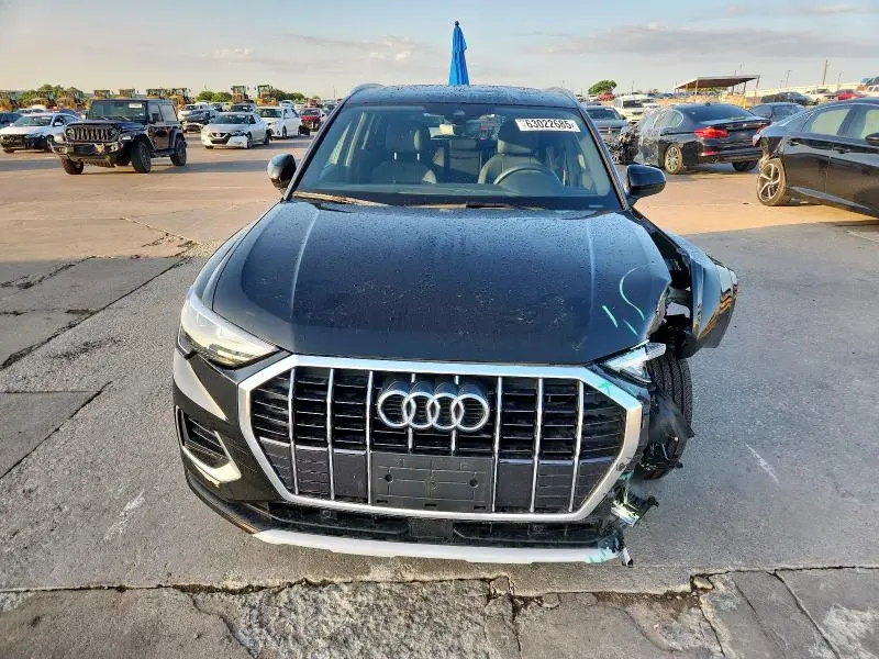 2021 AUDI Q3 PREMIUM 40  