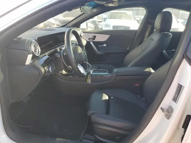 2025 MERCEDES-BENZ CLA 250  