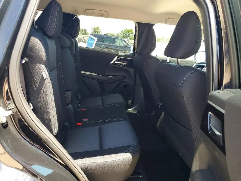 2025 MITSUBISHI OUTLANDER   
