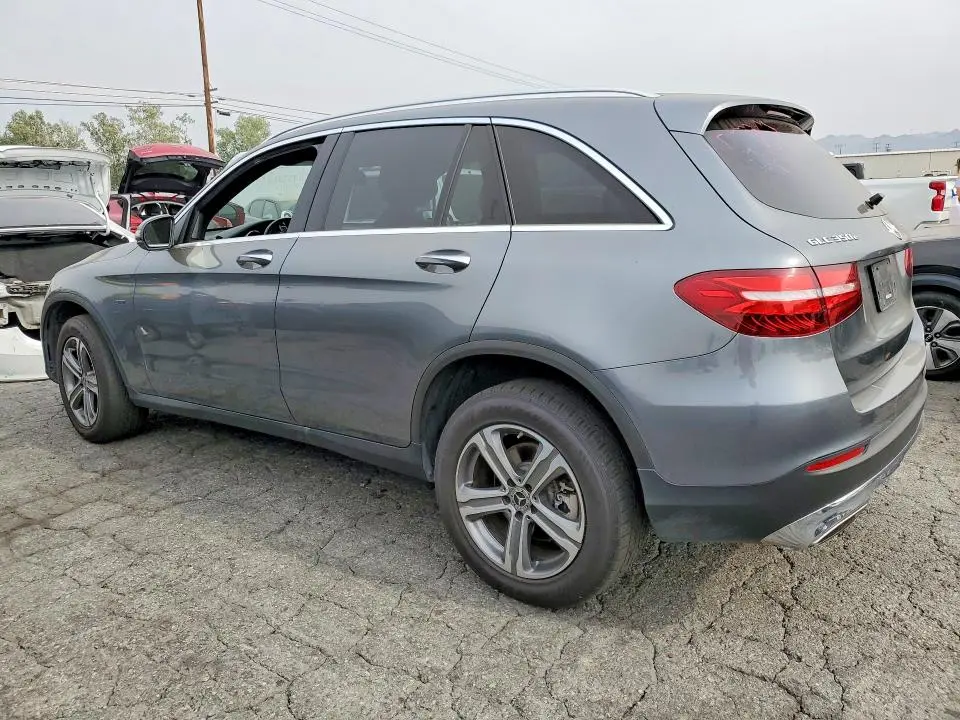 2019 MERCEDES-BENZ GLC 350E  