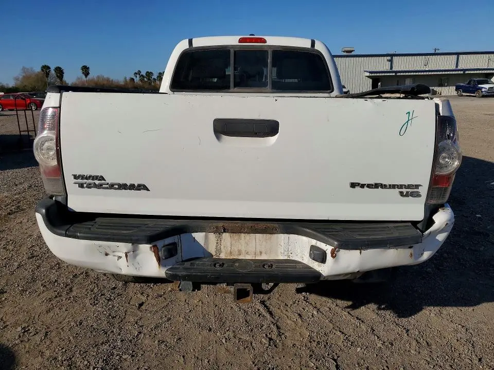 2011 TOYOTA TACOMA PRERUNNER V6  