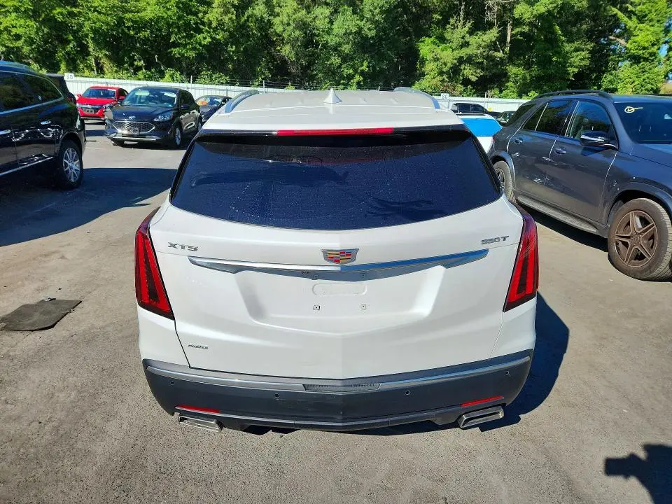 2024 CADILLAC XT5 LUXURY  