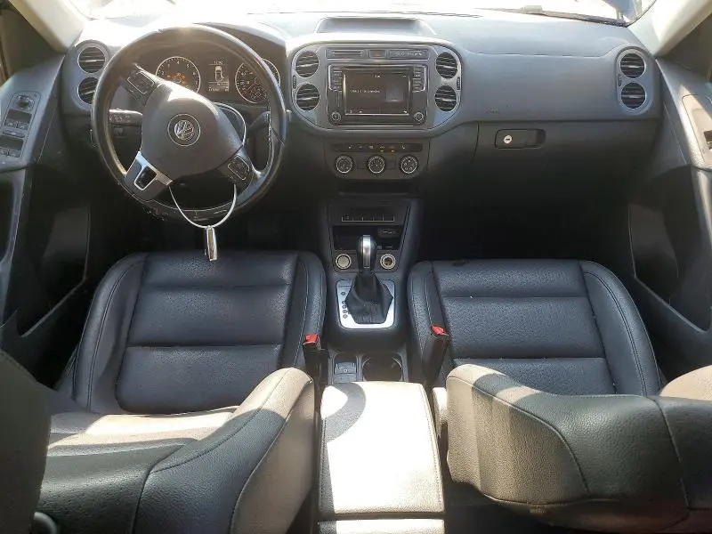 2017 VOLKSWAGEN TIGUAN S  