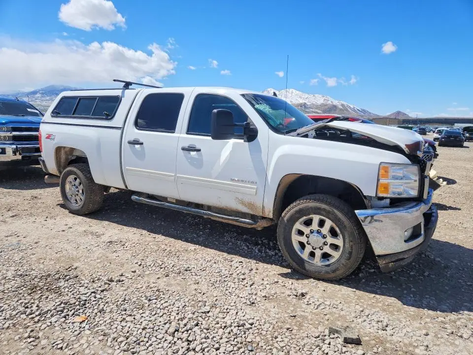 2013 CHEVROLET SILVERADO K2500 HEAVY DUTY LT  