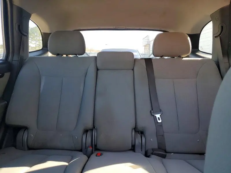 2012 HYUNDAI SANTA FE GLS  