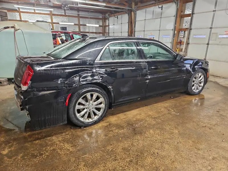 2017 CHRYSLER 300 LIMITED  