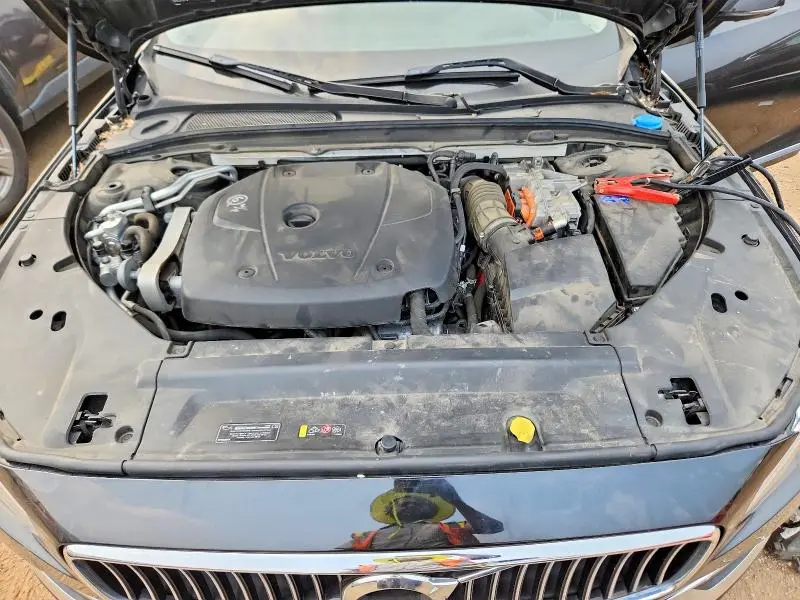 2019 VOLVO S90 T8 INSCRIPTION  