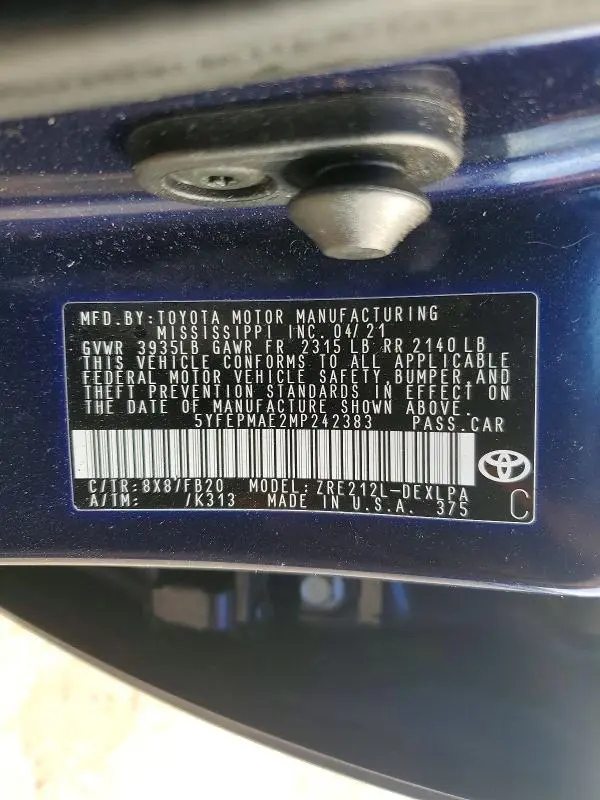 2021 TOYOTA COROLLA LE  