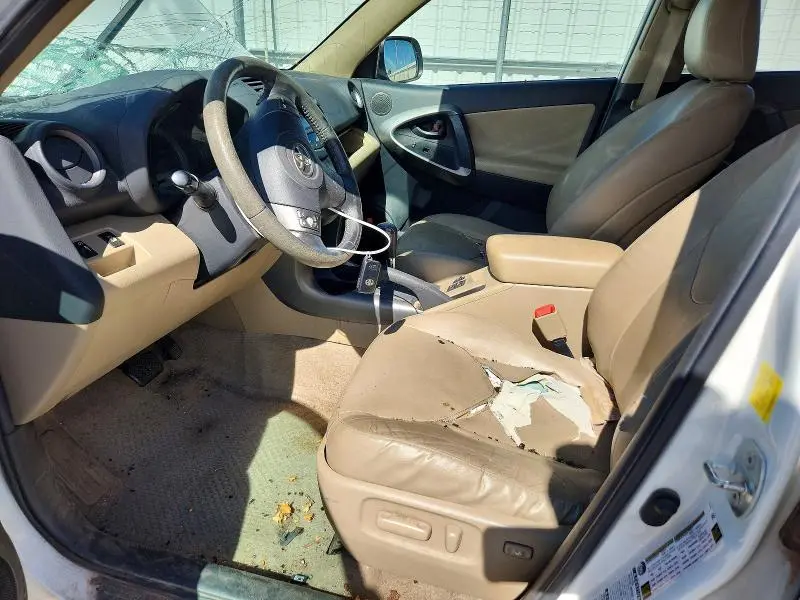 2011 TOYOTA RAV4 LIMITED  
