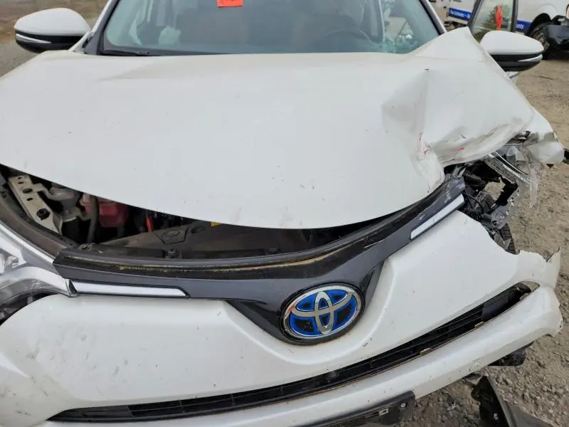 2017 TOYOTA RAV4 HV LIMITED  