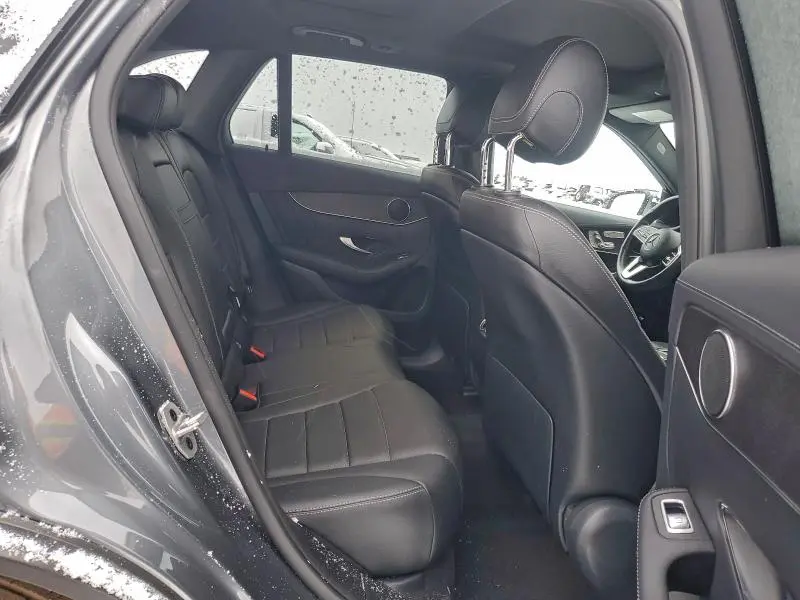 2022 MERCEDES-BENZ GLC 300 4MATIC  