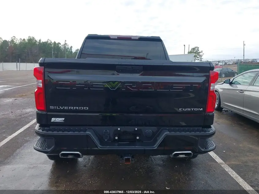 2021 CHEVROLET SILVERADO 1500 4WD  SHORT BED CUSTOM TRAIL BOSS/4WD  STANDARD BED CUSTOM TRAIL BOSS