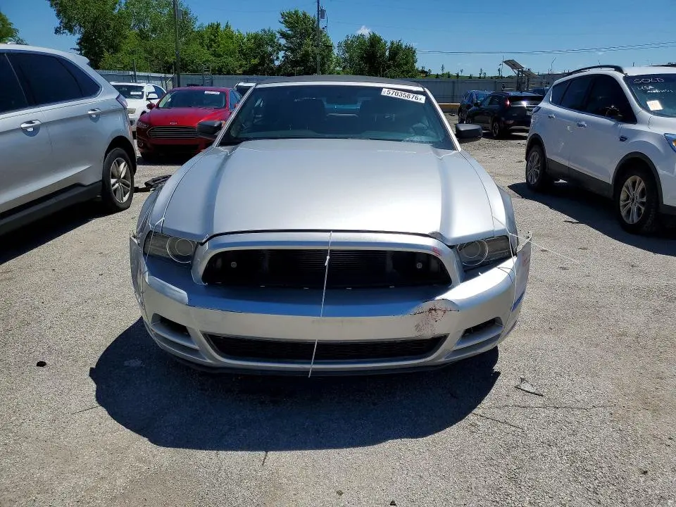 2013 FORD MUSTANG   
