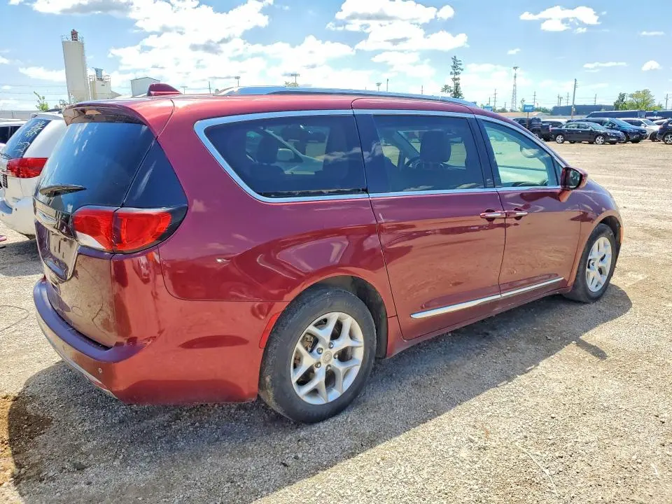2017 CHRYSLER PACIFICA TOURING L PLUS  