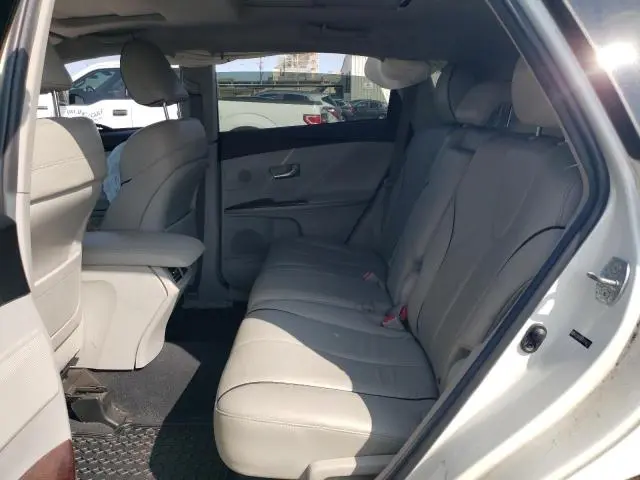 2012 TOYOTA VENZA LE  