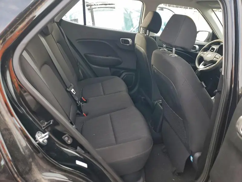 2021 HYUNDAI VENUE SE  