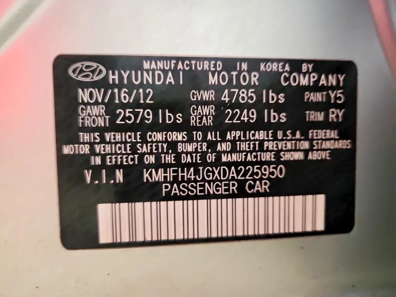 2013 HYUNDAI AZERA BASE  