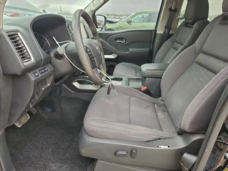 2022 NISSAN FRONTIER S  