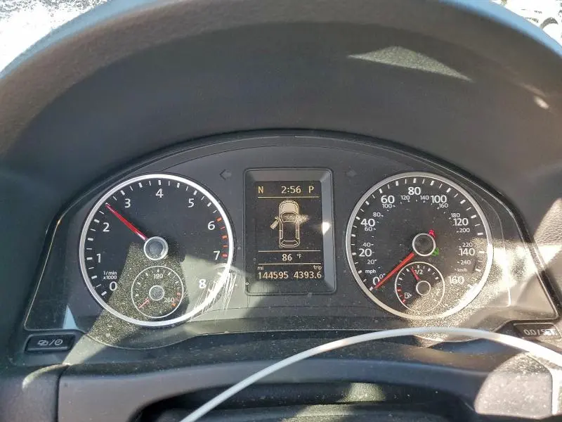 2015 VOLKSWAGEN TIGUAN S  