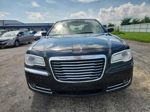 2013 CHRYSLER 300   