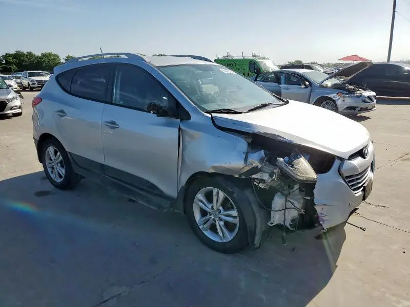 2011 HYUNDAI TUCSON GLS  